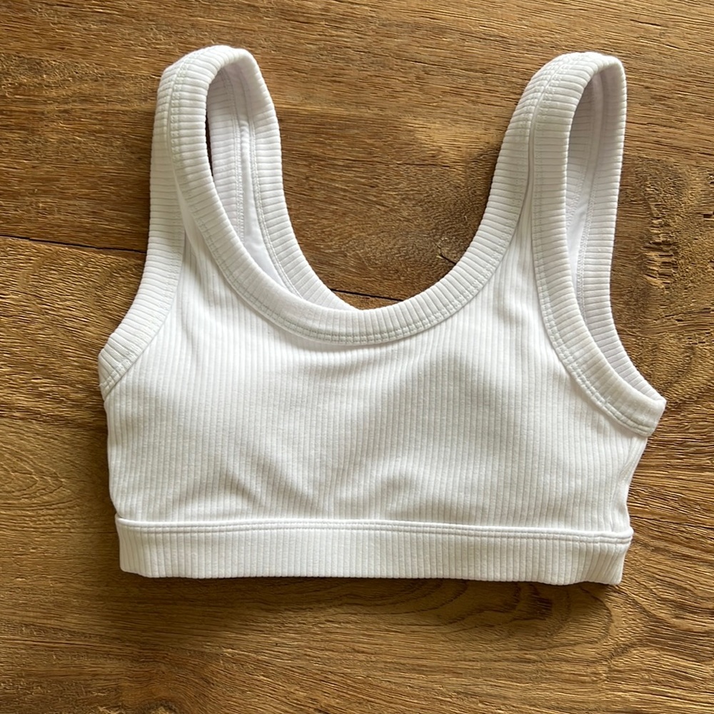 ALO Yoga White Wellness Bra
